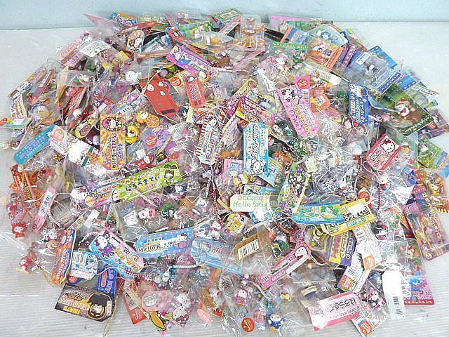 T699 未使用 レアあるかも? サンリオ ハロー キティ グッズ 超大量 計414点 ご当地 根付 マスコット ストラップ キーホルダー チャーム拍卖