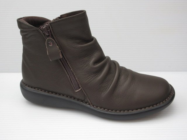 ダブルジッパー クッションバツグン 23.0 SPORTS NINE スポーツナイン 19660 DBR 本革 柔らか牛革 幅広 婦人 レディース ショートブーツ拍卖