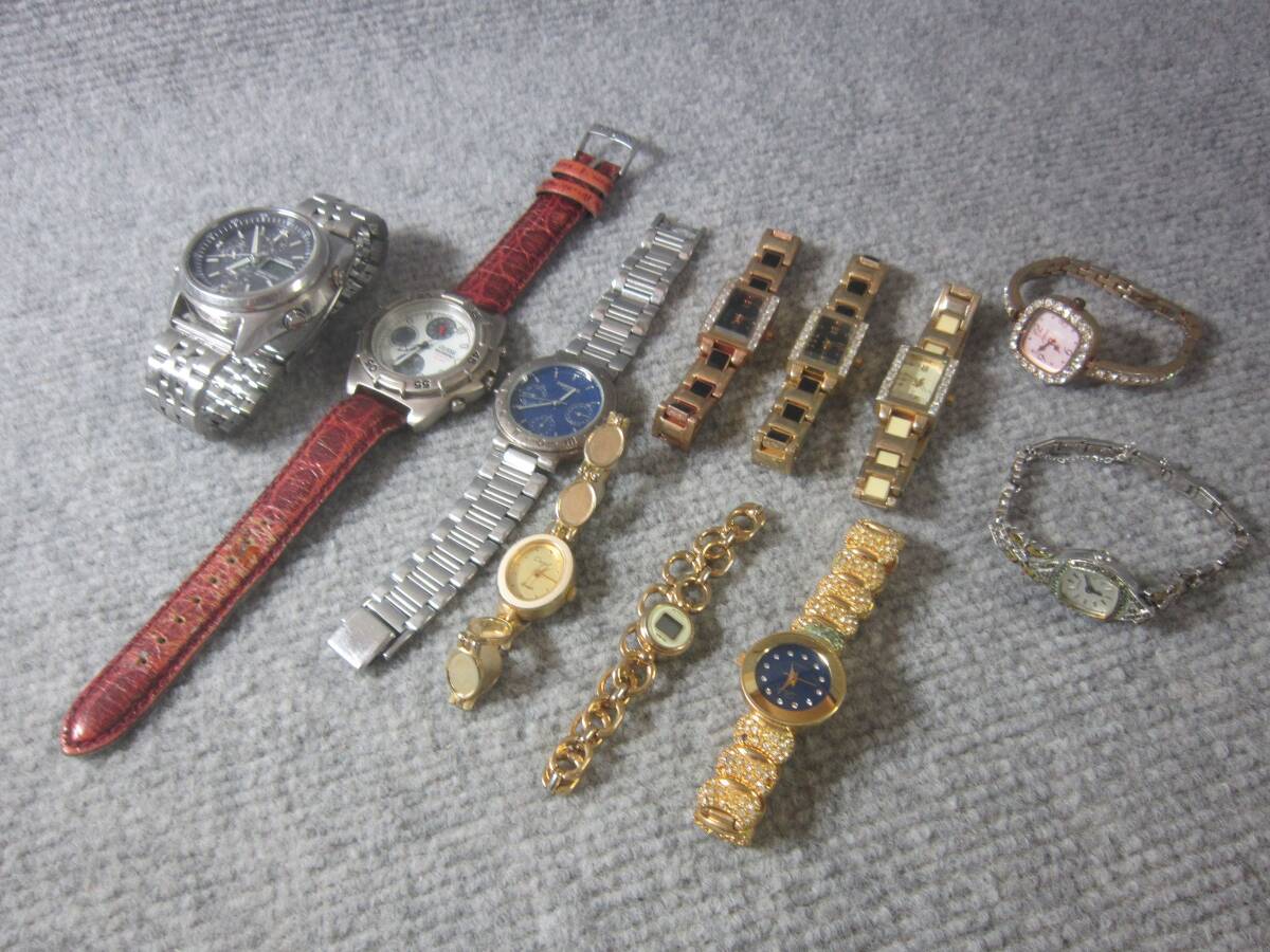 (5214) ジャンク扱い 時計 まとめ売り メンズ レディース カシオ GUESSなど拍卖