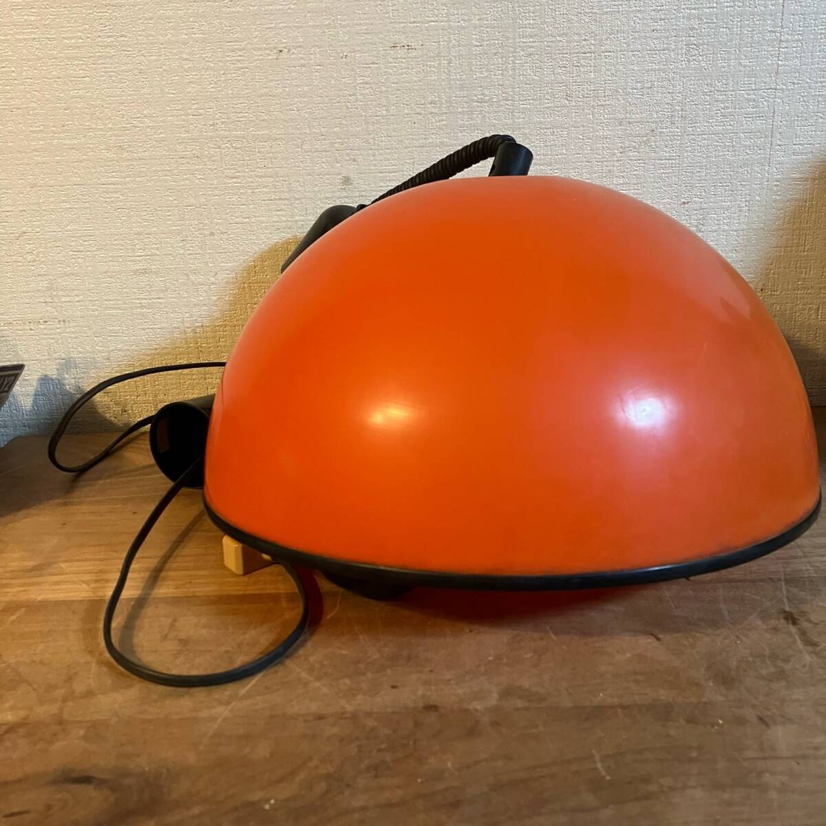 A 昭和レトロ 大光電機 ペンダントライト オレンジ プラスチック オレンジポップ レトロポップ拍卖