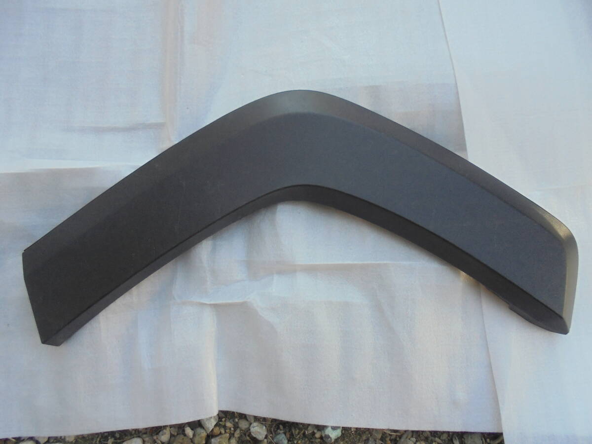 RAV4 AXAH52.AXAH54.MXAA52.MXAA54 純正 左リアフェンダーモール 75606-42210 A367拍卖