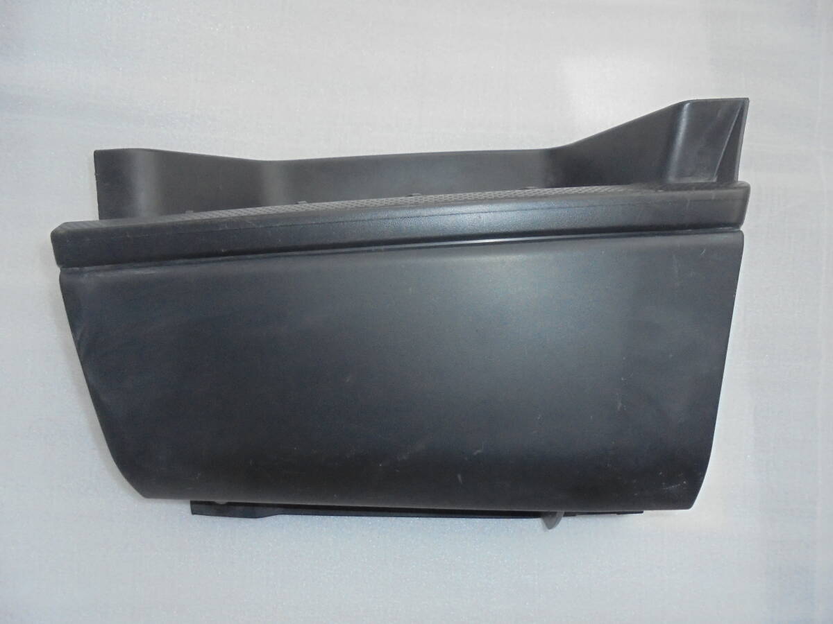 ハイエース 200系 純正 左ステッププレートカバー 51774-26022 26033 A380拍卖