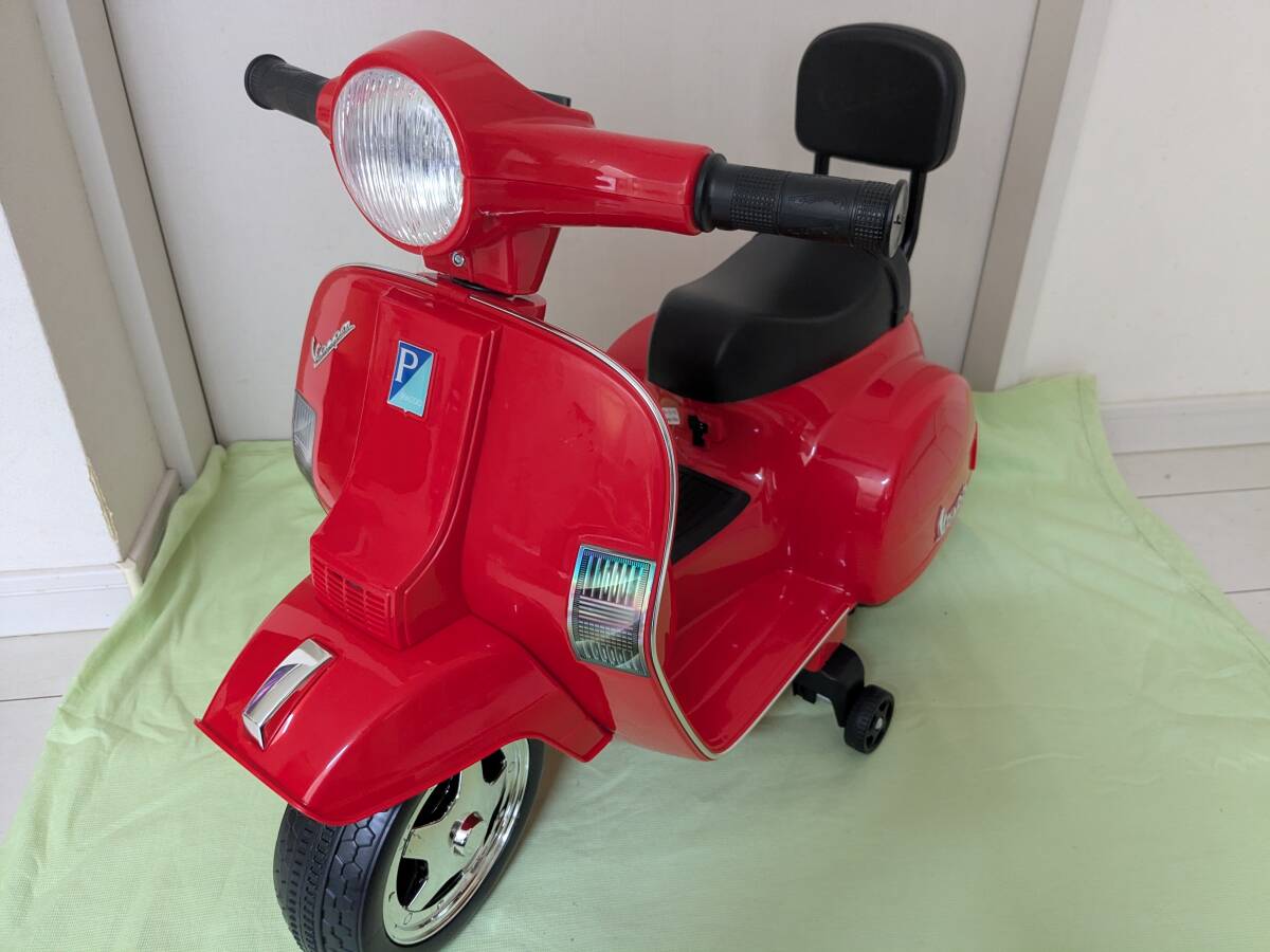 【送料無料】【展示品】RAMASU こども用 電動乗用 ミニベスパ 組立不要 充電式 対象年齢:3~5歳 RED レッド拍卖
