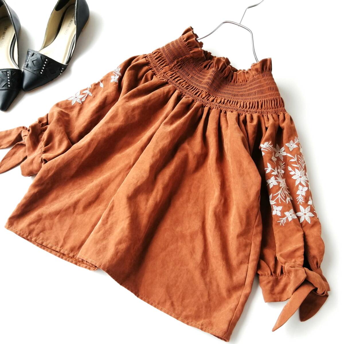 AS KNOW AS Pinky アズノウアズピンキー レディース♪長袖 オフショルチュニック Mサイズ 花刺しゅう 251016nd【4点同梱で送料無料】拍卖