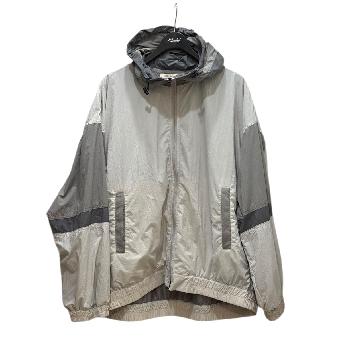 REMI RELIEF(レミレリーフ) ナイロンウェザーベンチレーションフーディージャケット 8068000132000拍卖