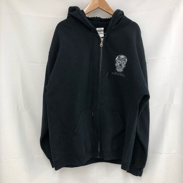 A588 ギルダン L アメリカ古着 プリント スカル ポリエステル 長袖 パーカー ブラック GILDAN メンズ拍卖
