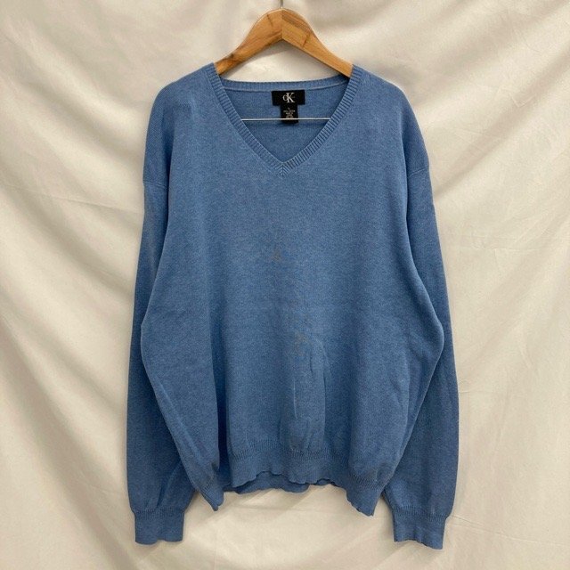 B417 カルバンクライン L ユーロ古着 コットン Vネックニットセーター サックスブルー Calvin Klein メンズ拍卖