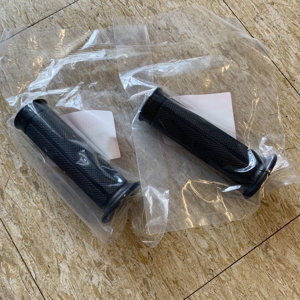 NSR250R mc21 mc28用 純正グリップ 左右セット ハンドルグリップ 新品拍卖