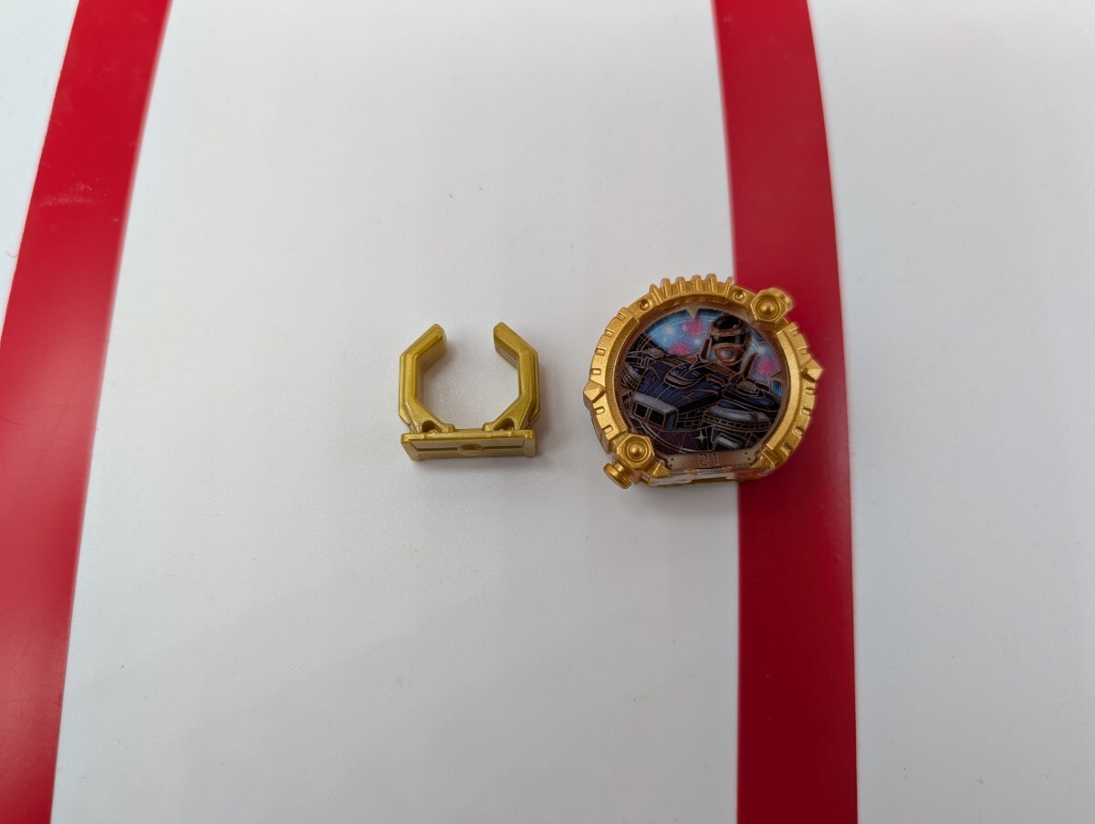 ナンバーワン戦隊ゴジュウジャー GPセンタイリング メガレンジャー拍卖