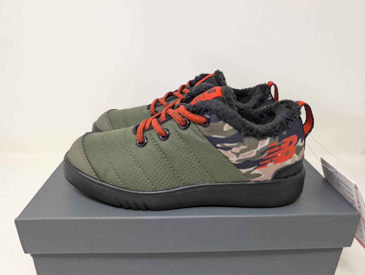 新品未使用★お買得品 ニューバランスジュニアシューズYHMOCKHO サイズ19.0センチ 通学・日常・旅行寒い日もポカポカおすすめです拍卖