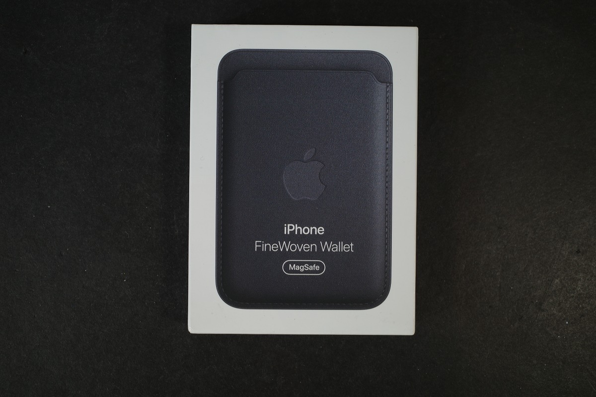 Apple純正MagSafe対応 iPhone ファインウーブンウォレット 美ブラック拍卖