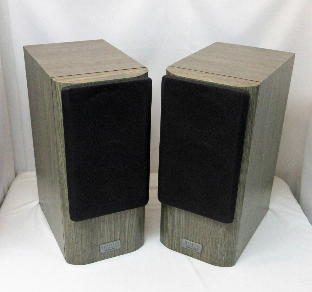 A095☆スピーカー ペア☆PIONEER/パイオニア☆S-J7-Q☆シリアル同番☆動作確認済み☆背面ウーファー IMPRESSO☆サランネットつき Ψ拍卖