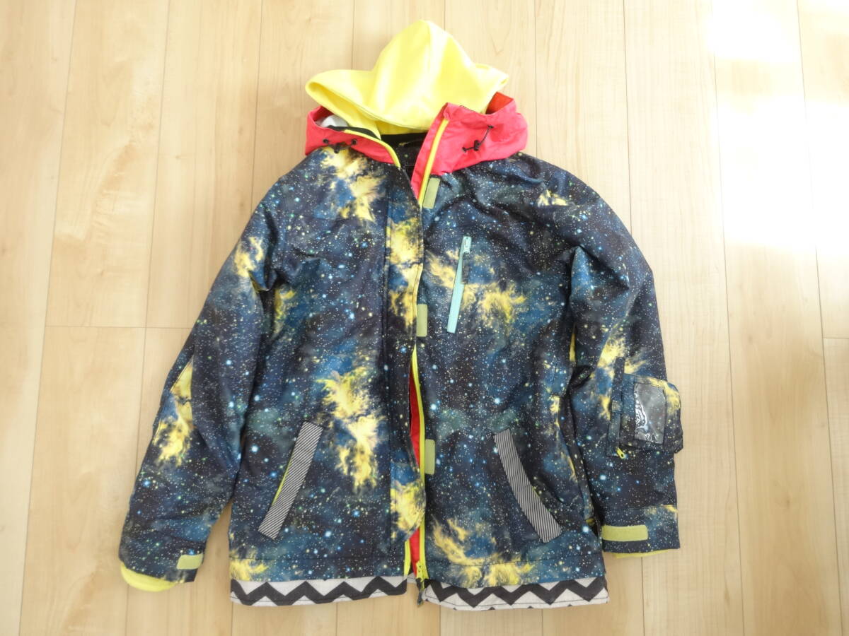 (現状品) シークレットガーデン SECRET GARDEN スノーウェア スノーボードウェア ジャケット アウター 宇宙柄 サイズL スノボ レディース拍卖