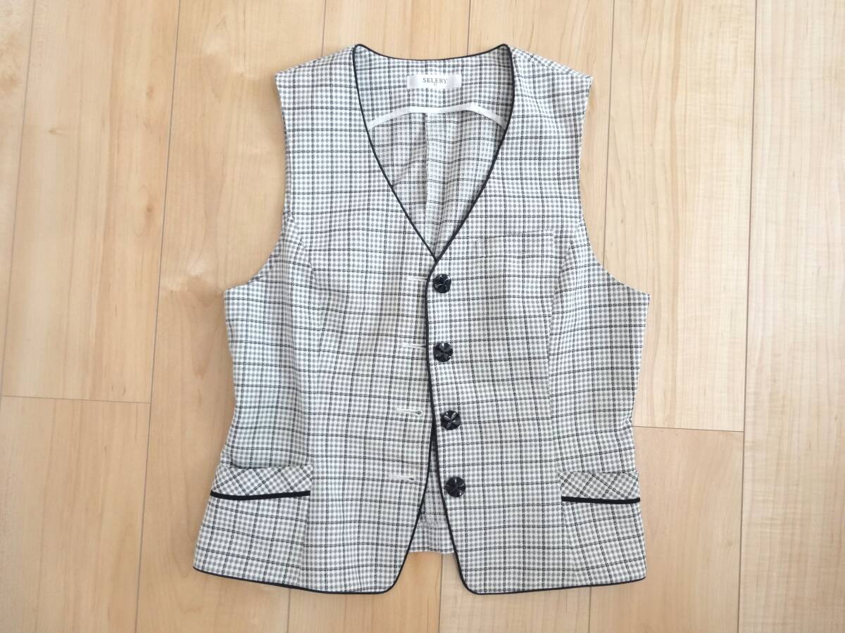 (現状品) SELERY セロリー ベスト サイズ11 レディース 総柄 チェック柄 グレー系 灰色系 春夏用 フォーマル ビジネス 事務 OL 制服拍卖