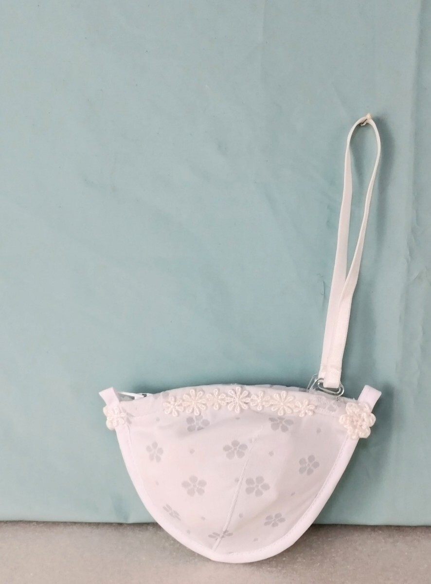 ティーンズ ジュニア ブラカップ小物入れ リメイク加工 ホワイト拍卖