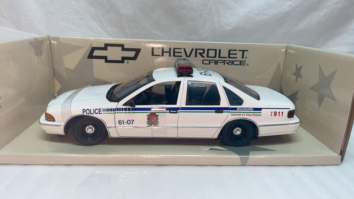 UTモデルズ 1/18スケール シボレーカプリス カナダ警察 BN文-603拍卖
