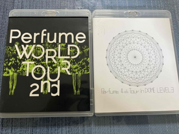Perfumeパフューム LIVEブルーレイ2枚セット Perfume WORLD TOUR 2nd/Perfume 4th Tour in DOME LEVEL 3 あ〜ちゃん/かしゆか/のっち拍卖