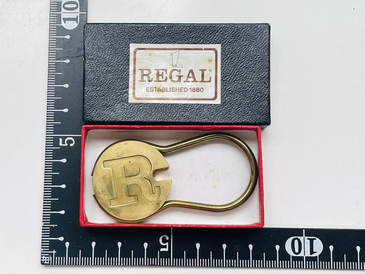 REGAL/リーガル・キーホルダー・真鍮製・ノベルティ・非売品・キーリング・吉田三郎商店・SOLID BRASS 現状品 拍卖