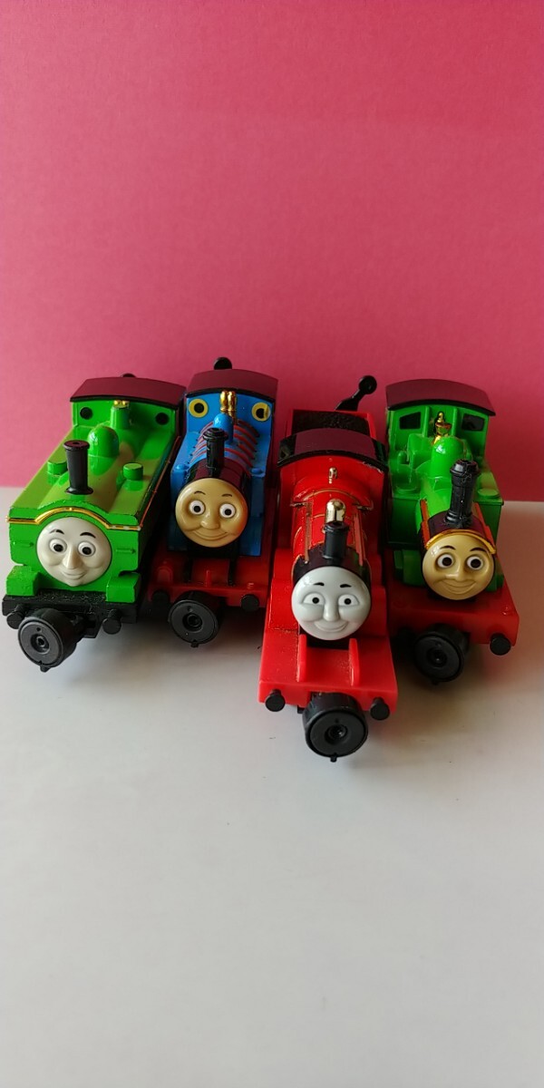 きかんしゃトーマス 当時物 エンジンコレクション マグネット連結タイプ拍卖