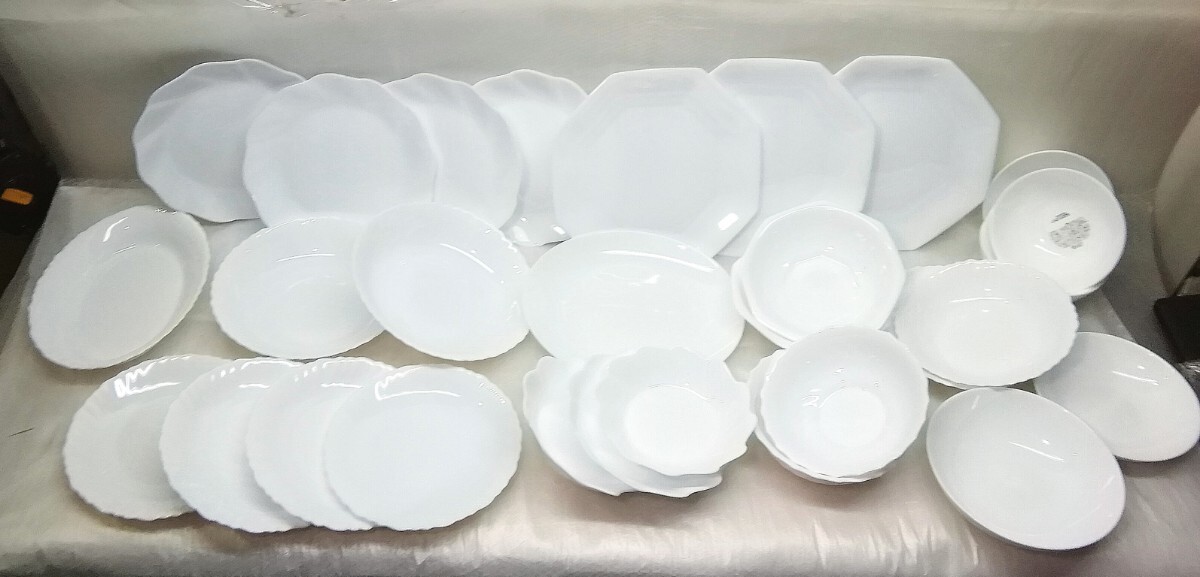 ヤマザキ白い皿 大量 まとめて 強化ガラス製 山崎パン祭り アルクフランス ARC 中古 (YS)拍卖