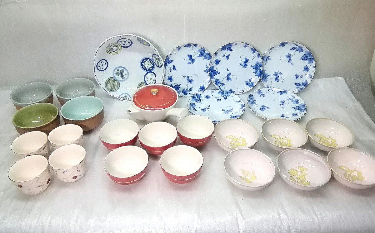 たち吉 まとめて 食器 Adam&Eve アダム イヴ プレート 橘吉 橘 急須 湯呑み 金・赤 鉢 皿 和食器 陶器 (26)拍卖