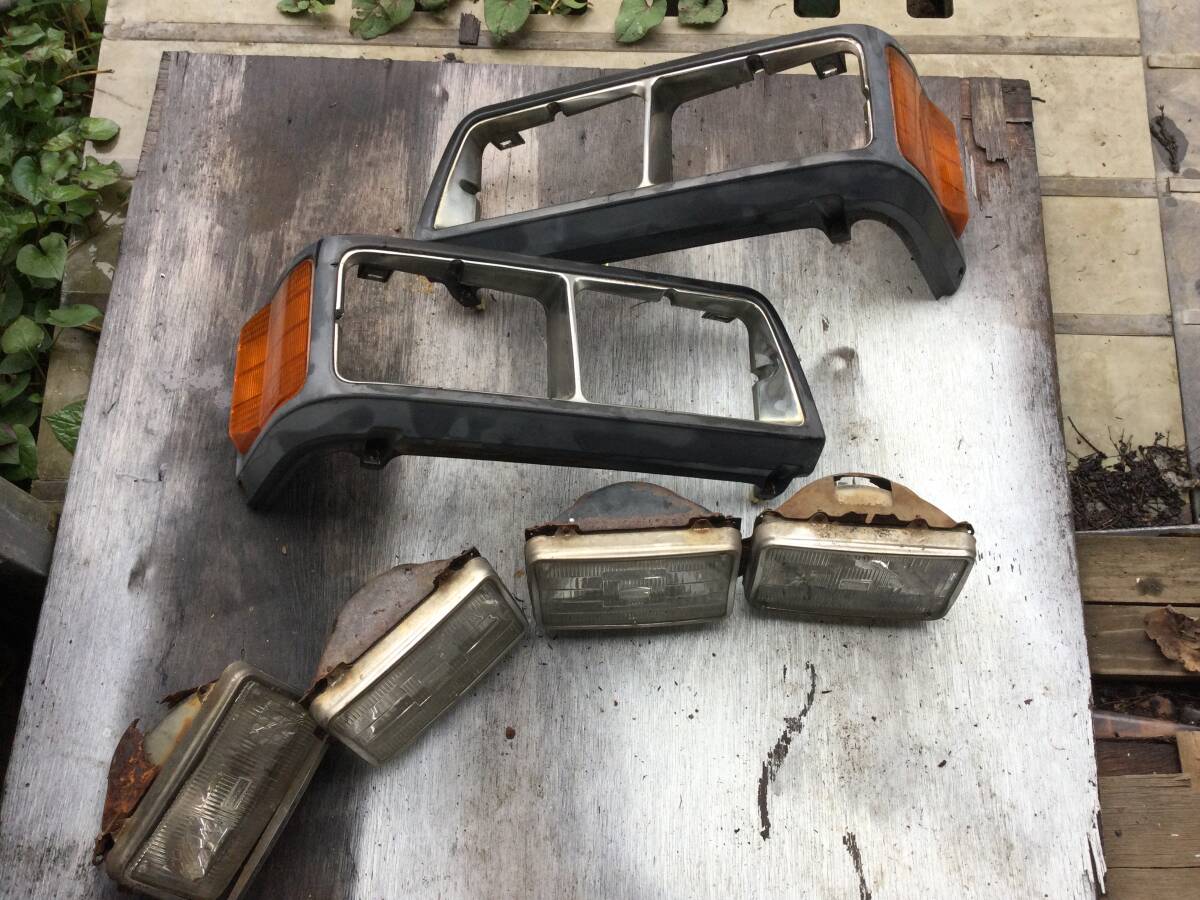 ミツビシ デリカ P25W ライト グリル マーカー レンズ コーナー ランプ 枠 左右 セット 昭和 旧車 当時物 レア レトロ拍卖