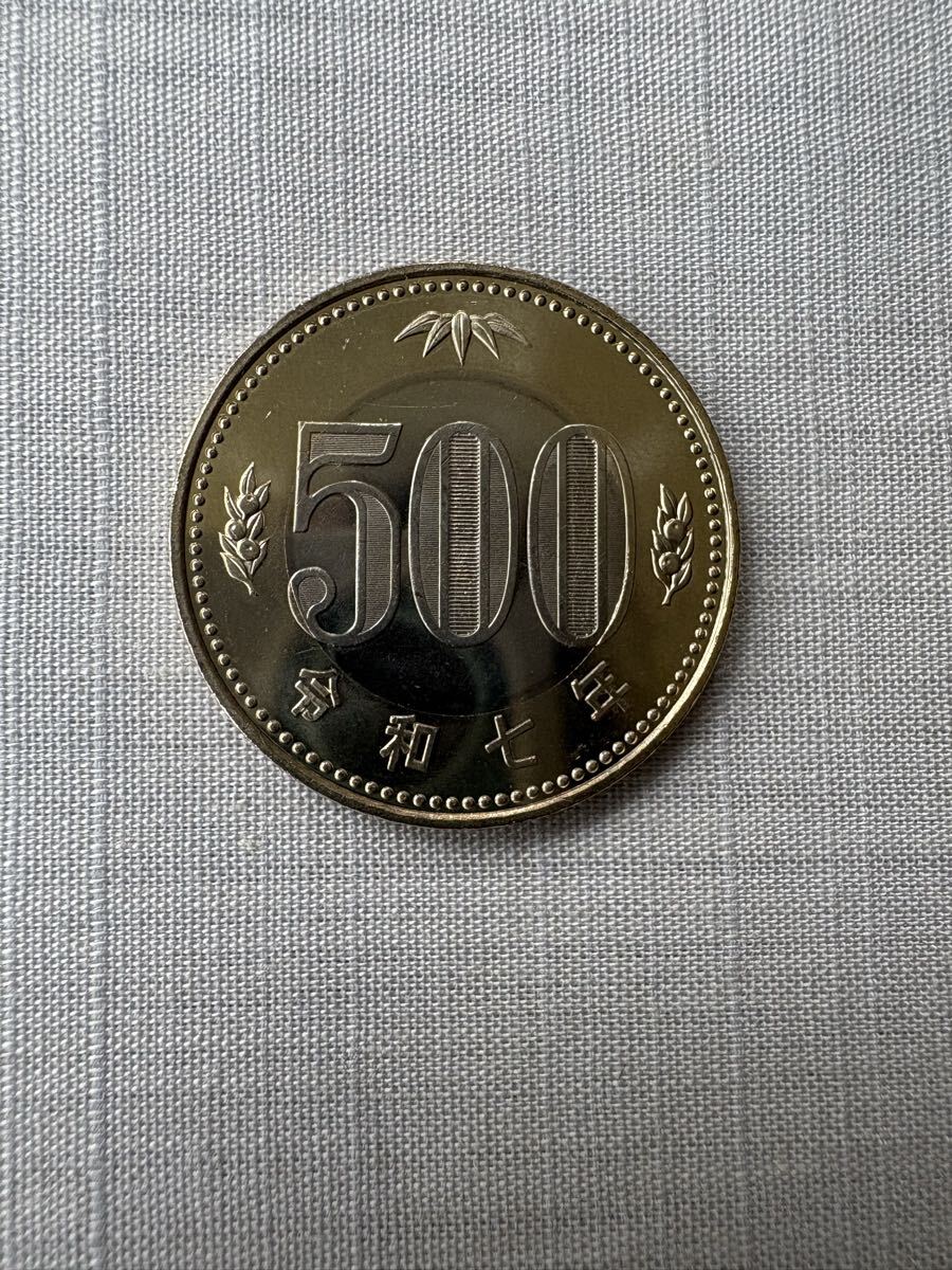 令和7年 500円 硬貨拍卖