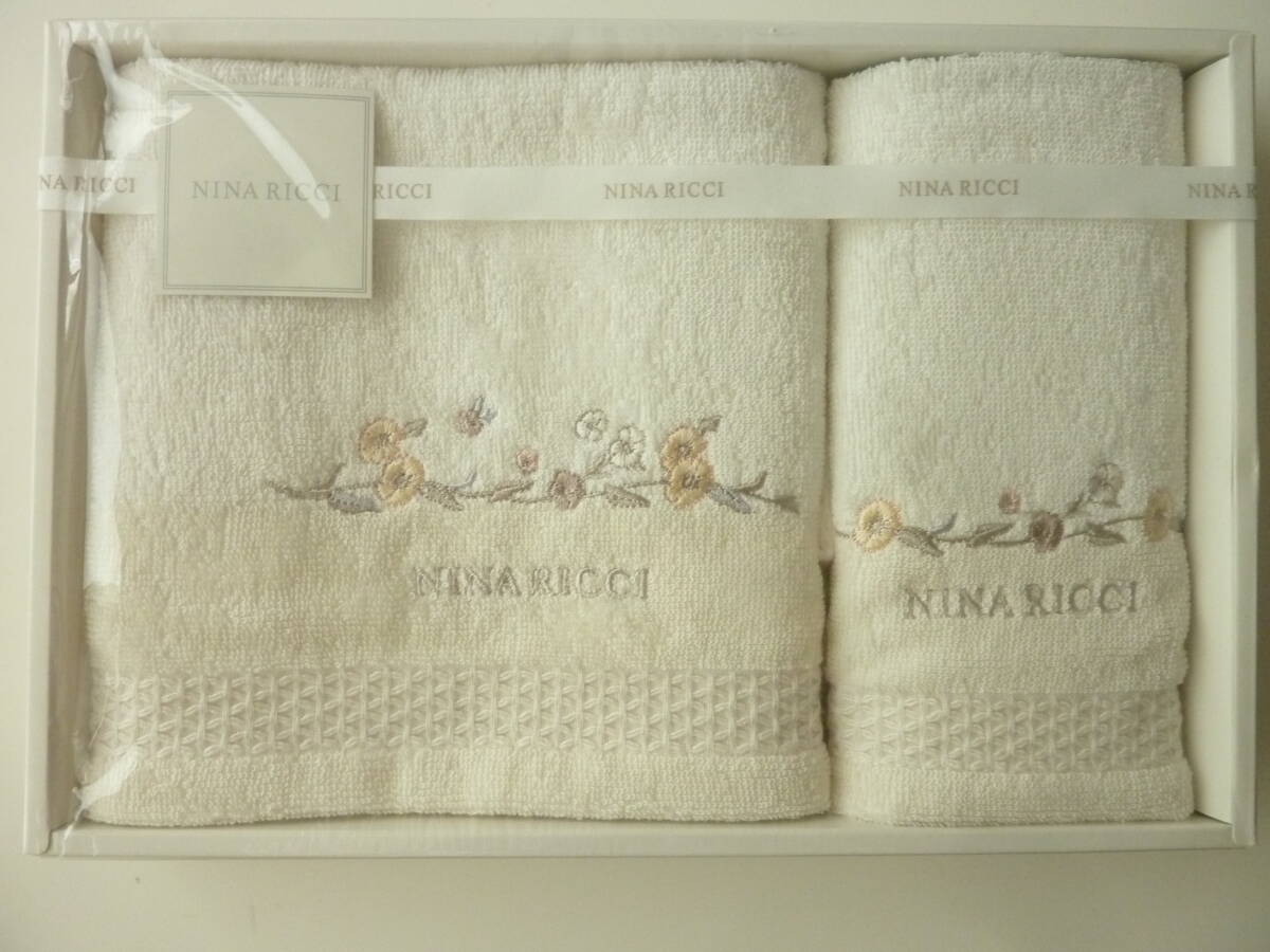 未使用 NINA RICCI ニナリッチ フェイスタオル&ウォッシュタオル ※箱なし発送拍卖