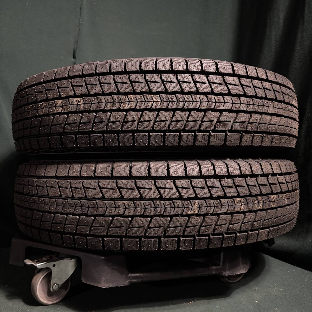 新品!! 1000円スタート バリ山★ 175/80R16 91Q ダンロップ SJ8+ スタッドレス 2本 ジムニー AZオフロード ニーヴァ Jimny拍卖