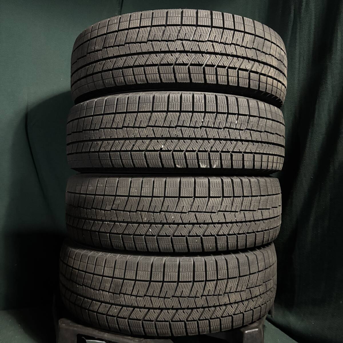 1000円スタート 2022年製 バリ山★ 185/65R15 ダンロップ WM03 スタッドレス 4本 プリウス フリード シエンタ ノート拍卖