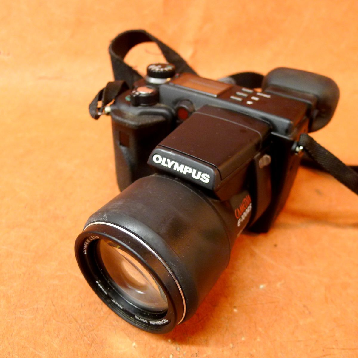 j◆049 ジャンク オリンパスOLYMPUS■デジタルカメラ CAMEDIAカメディア E-100RS レンズ/7-70mm 1:2.8-3.5■通電確認済/60拍卖