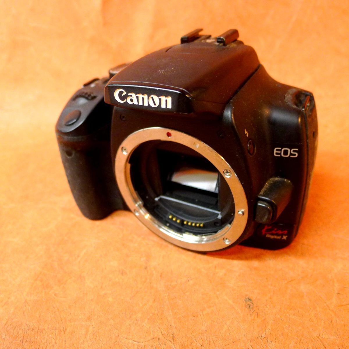 j◆073 【動作未確認】 Canon EOS Kiss DIGITAL X ボディ/60拍卖