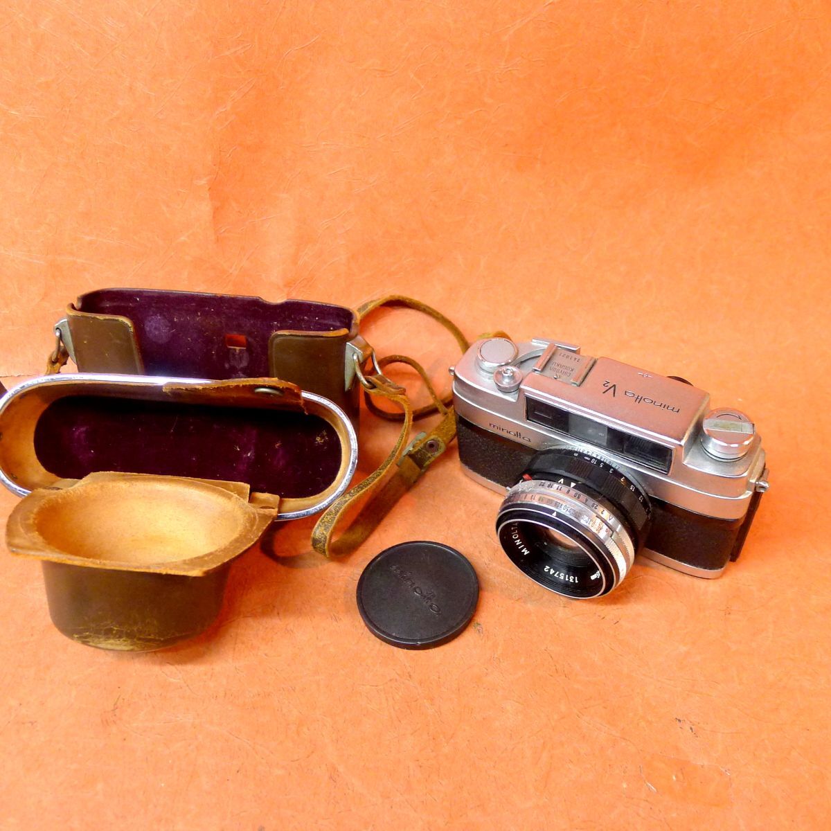 j◆074 ミノルタ V2 フィルムカメラ minolta V2 ヴィンテージ レンジファインダー/60拍卖