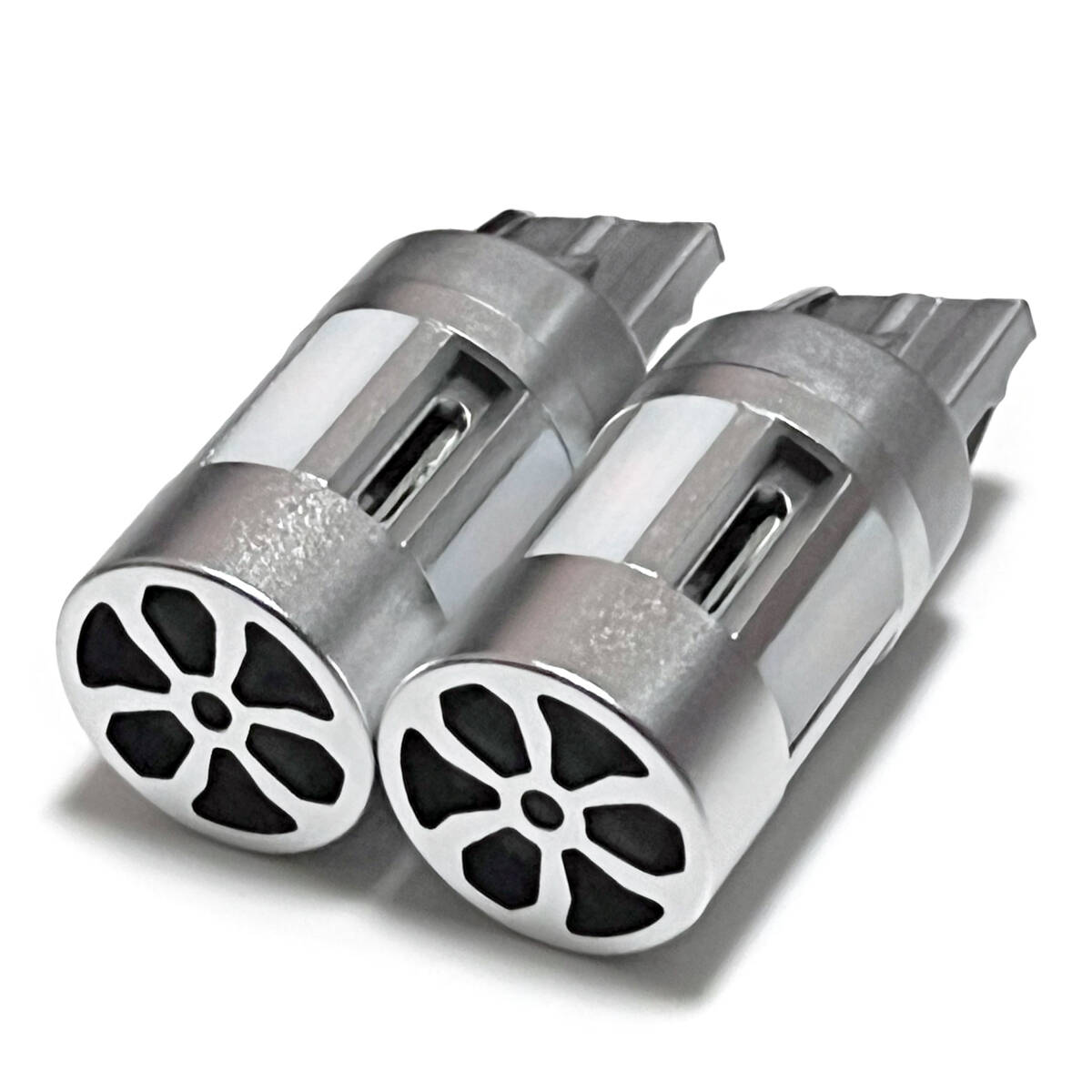 T20 ステルス LED ウィンカーバルブ 抵抗内蔵 ハイフラ抵抗内蔵 アルミニウム合金製 2個セット 無極性 高性能冷却ファン内蔵拍卖