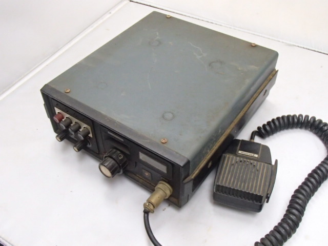 #73203【保管品】YAESU VHF FMトランシーバー SIGMASIZER 200 シグマサイザー200 144MHZ帯 無線機 DM-1391 マイク付拍卖