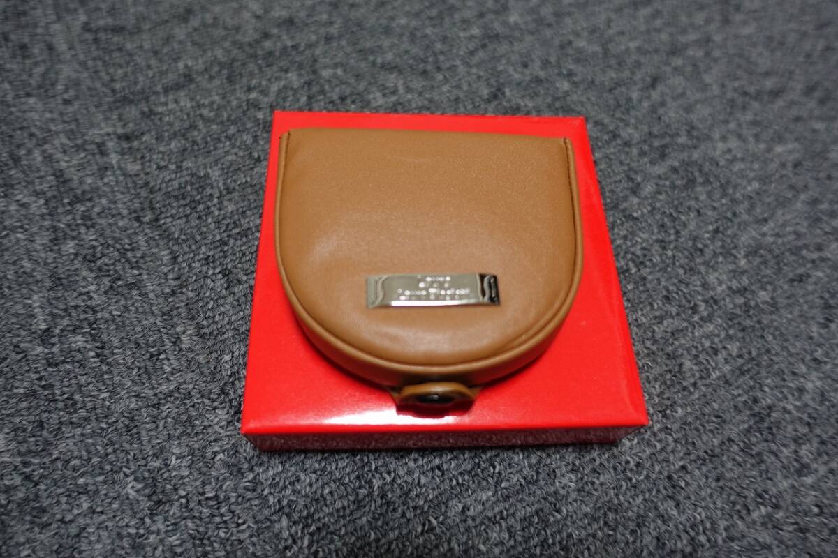 ★☆超便利 本革 カップ型コインケース 未使用品 茶☆★拍卖