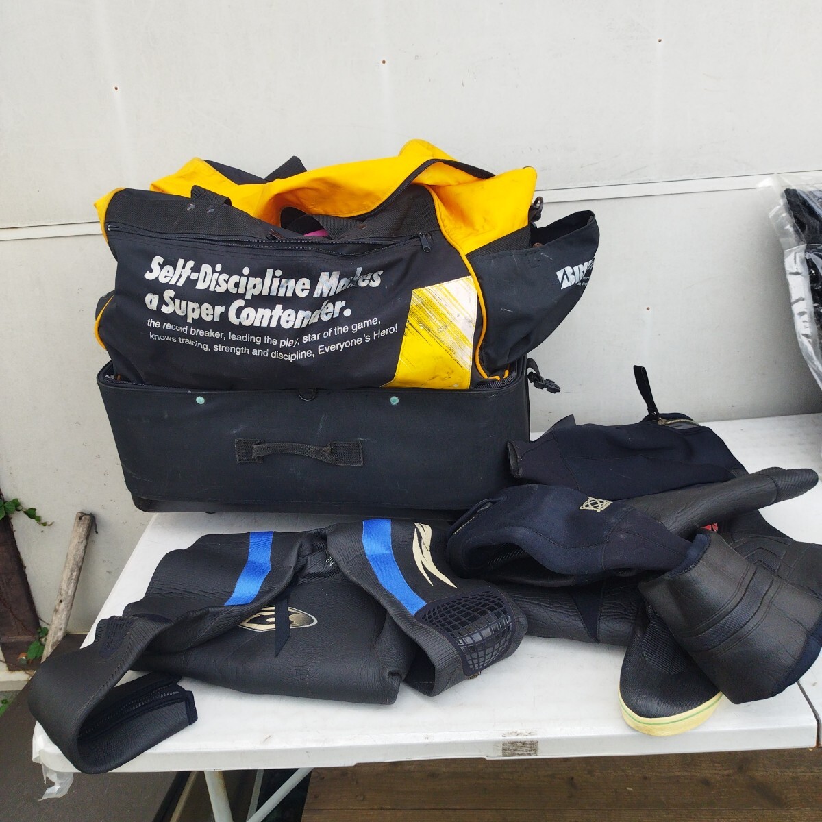 スキューバ ダイビング セット ウェットスーツ フィン他【160サイズ】拍卖