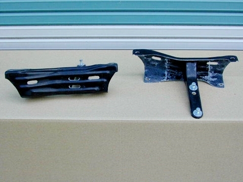 「ジェイブラッド/j-blood」トレノ/レビン(AE86)後期用リアバンパーステー(FRP)x左右拍卖