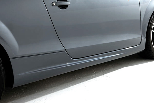 「ガレージベリー/Vary」アウディ TT(8JBWA/2.0 TFSI)前期用サイドステップx左右拍卖