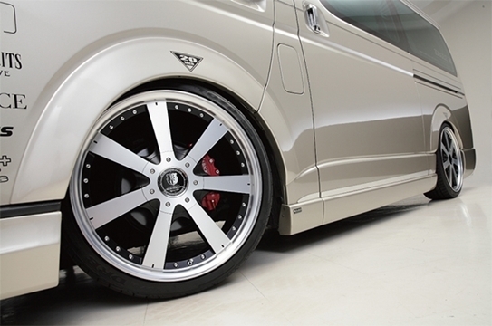 「ジェイクラブ/LEGANCE」200系ハイエース(TRH/KDH200系)用+13mm ABS オーバーフェンダー Ver.Ⅰx1台分拍卖