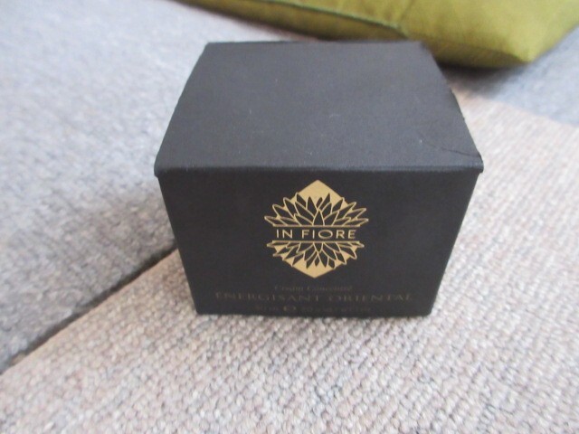 インフィオレ エネルジサン オリエンタル クリームコンセントレ拍卖