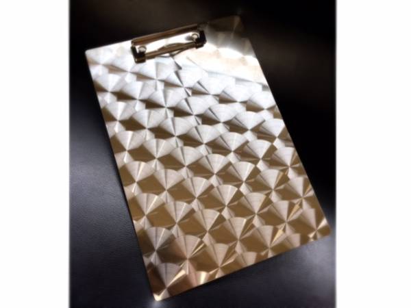 ☆人気商品☆ ステンレス両面ウロコ バインダー A4サイズ 215mmx315mm 拍卖