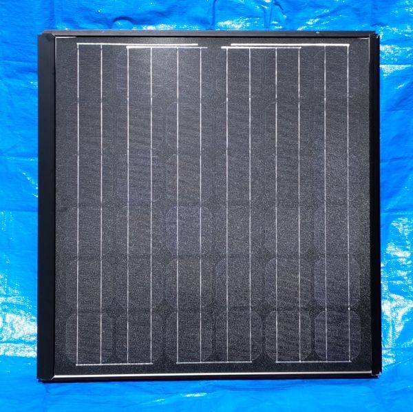 在庫限り 到着後 すぐにUSB充電可能なセット単結晶 85W ソーラーパネル USBアダプタ&シガーライターソケット付き 停電時の備えにも bs拍卖