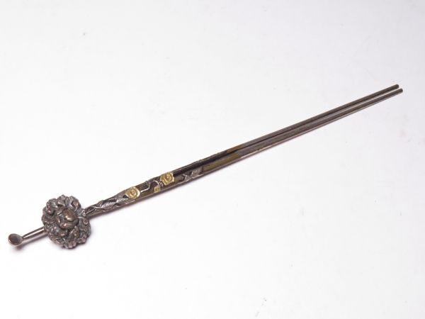 【12137】和装小物 大正~昭和 銀地 牡丹 彫金 簪(初品・買取品)拍卖