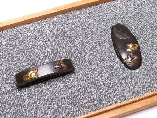 【12162】江戸~明治 オリジナル 刀装具 赤銅 月に千鳥 象嵌 縁頭(初品・買取品)拍卖