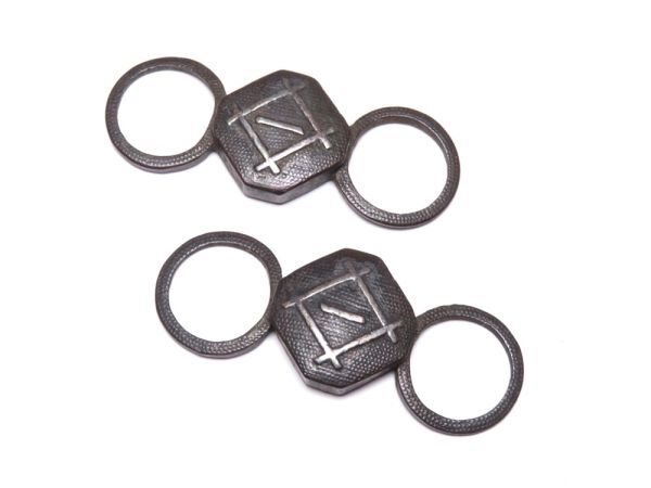 【12201】江戸~明治 オリジナル 刀装具 赤銅 家紋入り 目貫(初品・買取品)拍卖