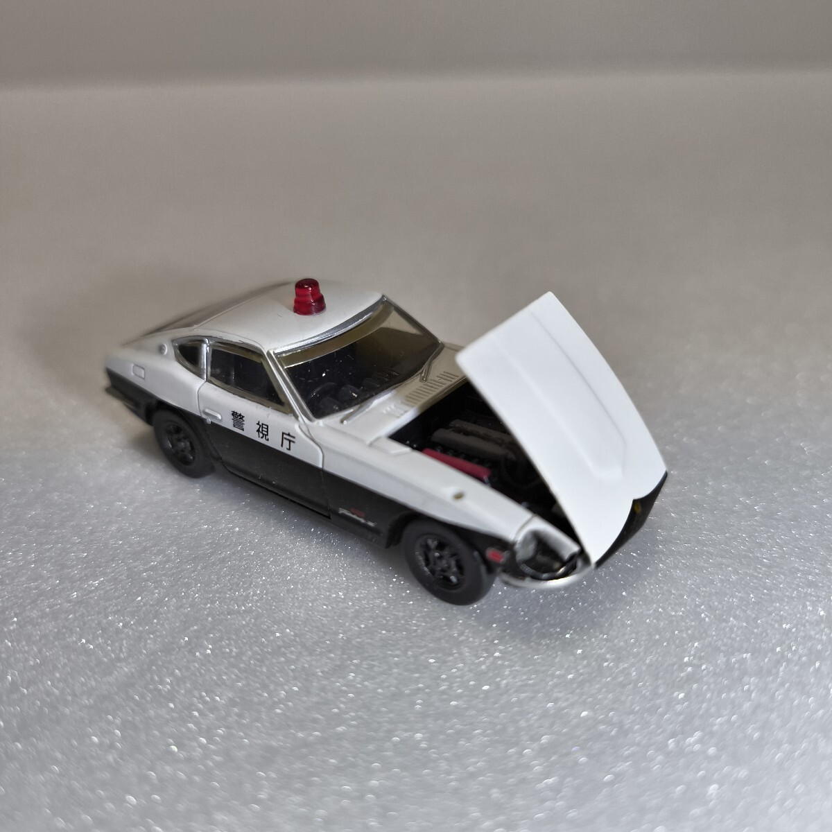 ガチャ ミニカー T-ARTS フェアレディZ パトカー拍卖