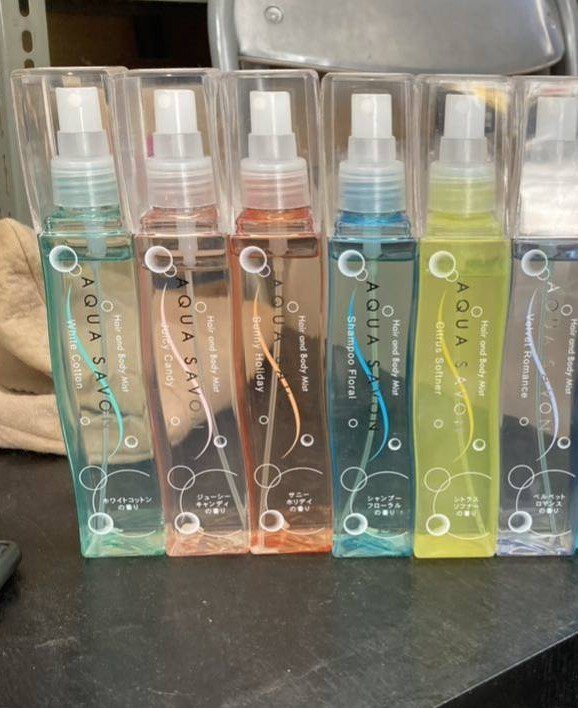 【雑貨】 AQUA SAVON アクア シャボン ヘアー アンド ボディ ミスト 長期保管品 他在庫有り 1本の金額です。 好きななを1本選んで下さい_拍卖