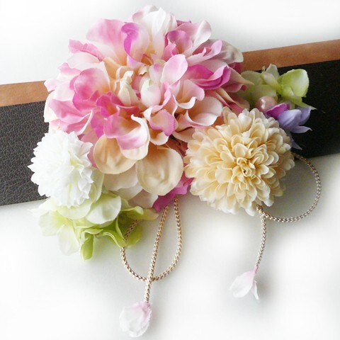 髪飾り 花 ダリアpwと菊ライラック 紐付き ピンク 成人式 振袖 結婚式 卒業式 袴 浴衣 着物 (3)拍卖