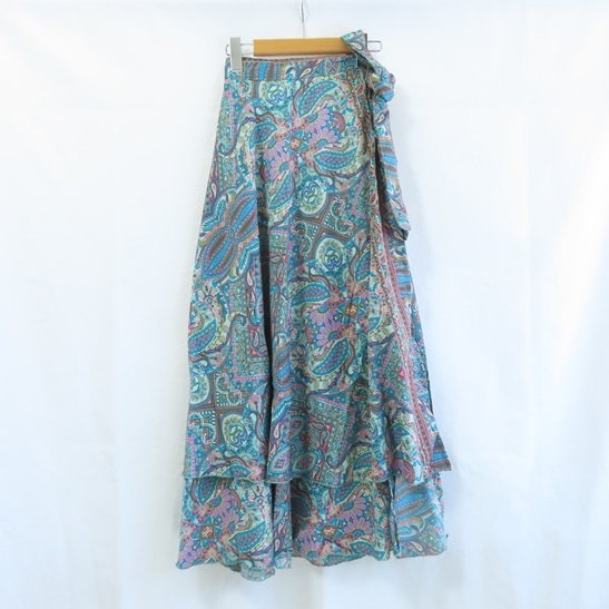 〓ほつれ有り〓 新品 〓 巻きスカート 〓 ラップスカート エスニック アジアン 2枚重ね サリー生地 民族衣装 おしゃれ 〓A082拍卖